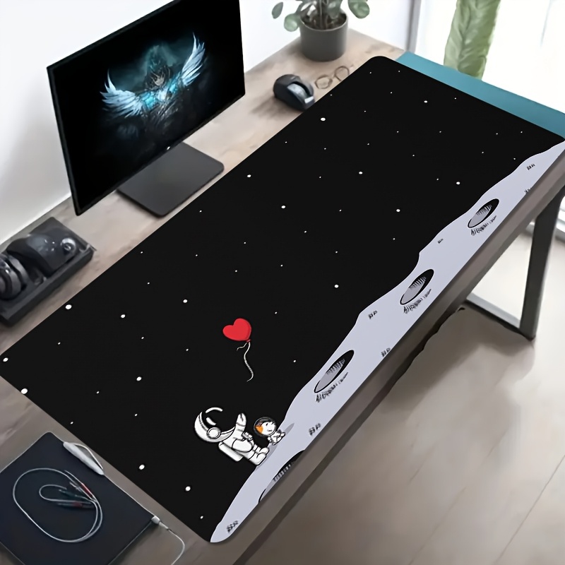 Astronaut Moon Space Oversized - огляд і ціна Desk Setup Laptop And Pc