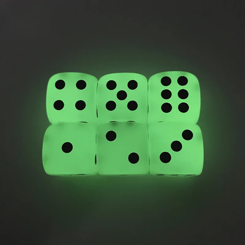 6-36Pcs 14mm Luminous Dice 6 S - огляд і ціна Desk Setup Dark