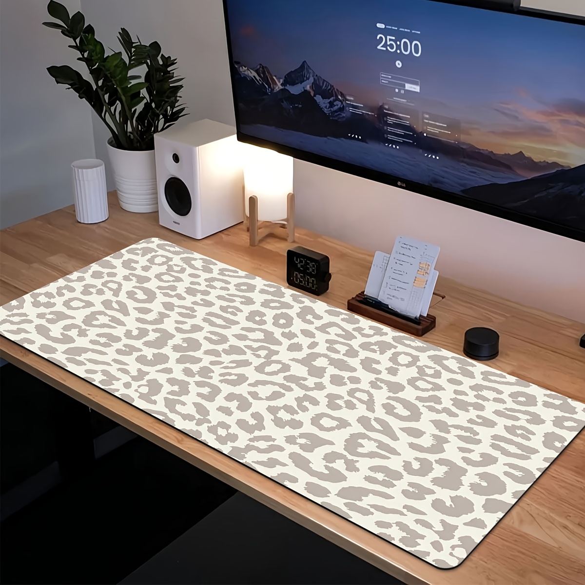 XL/XXL Computer Keyboard and M - огляд і ціна Desk Setup Beige