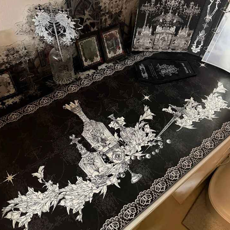 Divine Realm Gothic Building M - огляд і ціна Desk Setup Dark