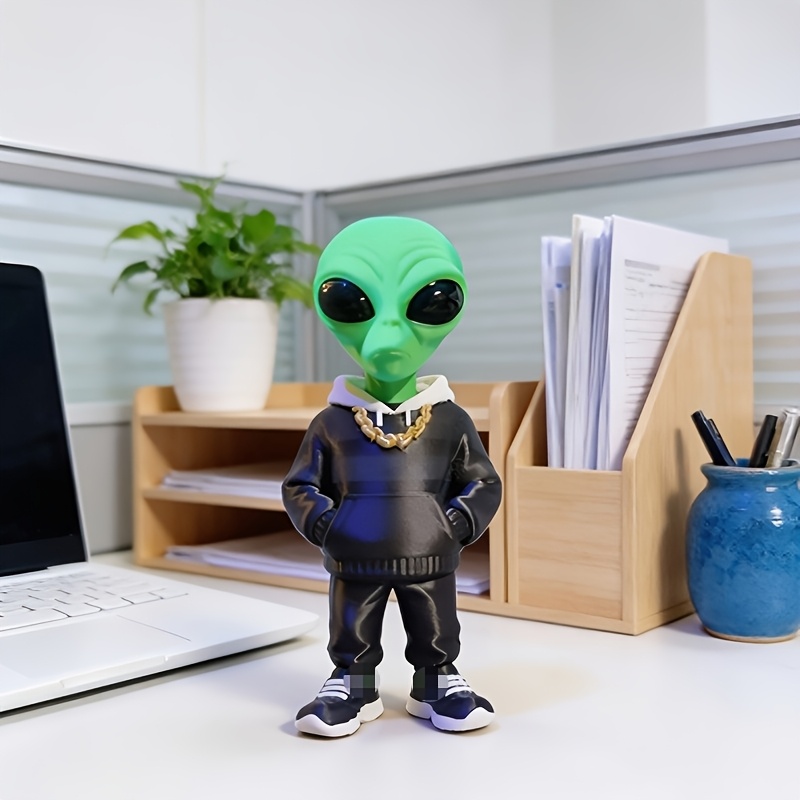 1 Piece Green Alien Figure wit - огляд і ціна Desk Setup Home Office